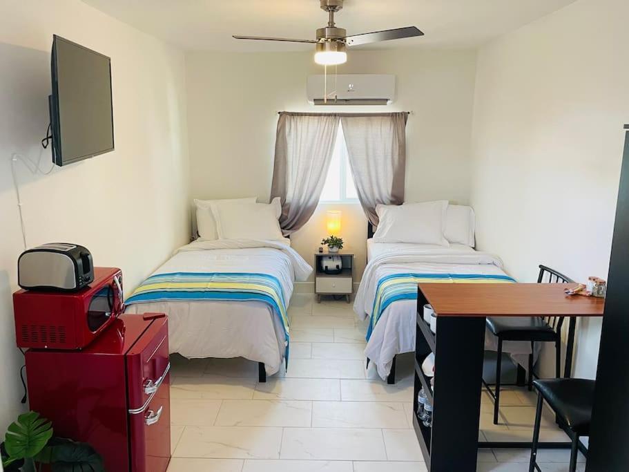 Your Downtown Studio With All Amenities Unit B Phoenix Exterior photo