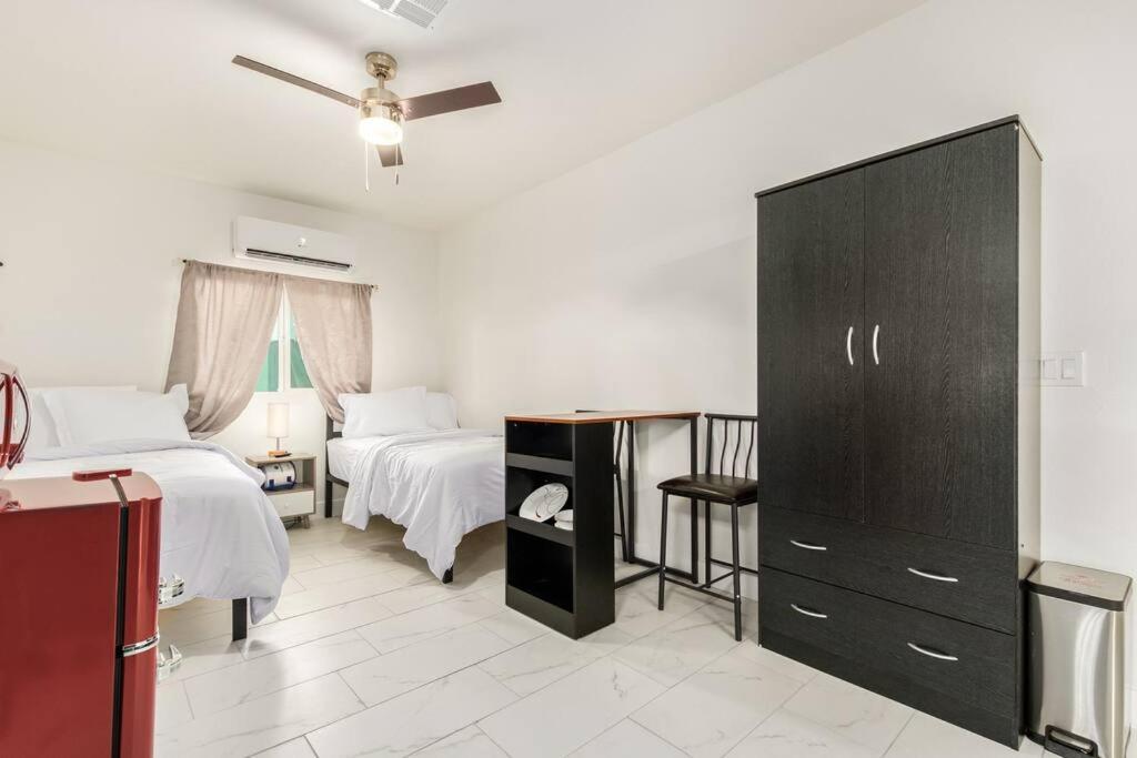 Your Downtown Studio With All Amenities Unit B Phoenix Exterior photo
