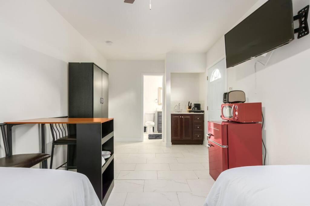 Your Downtown Studio With All Amenities Unit B Phoenix Exterior photo